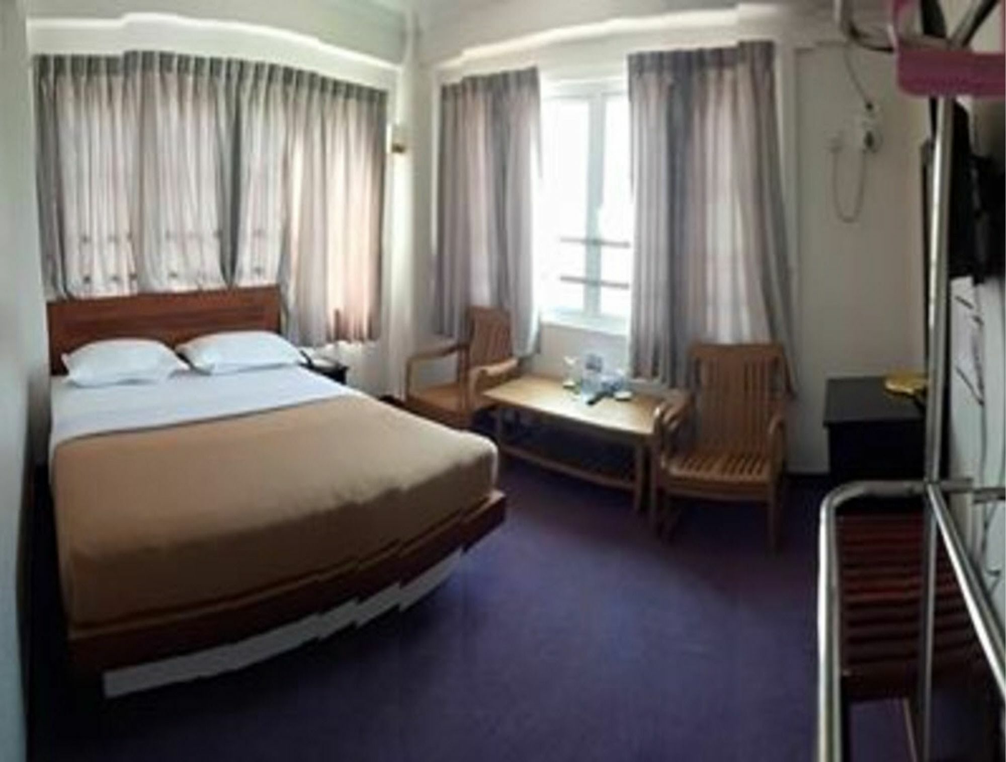 Venus Star Hotel ヤンゴン エクステリア 写真